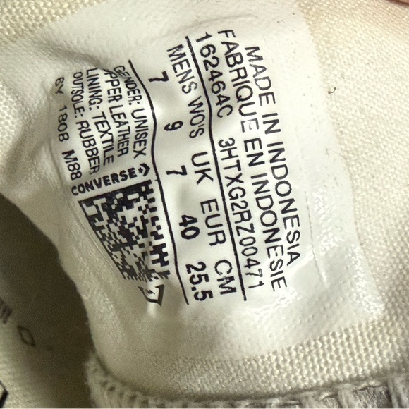 Converse Low Top Suede Shoes - Picture 10 of 11